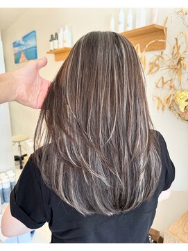 ヘアーズ アンテナプラス(hair's AnteNna+) レイヤーカット◎