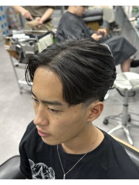 アイコン ブルー メンズ(I-CON #blue MEN'S) ニュアンスパーマ【池袋フェード】
