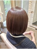ツヤ感あふれる♪上品ストレートボブ