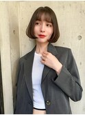 大人女子に人気の小顔ボブ