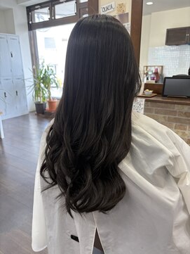 エモーション(Emotion) 高校生似合わせカット