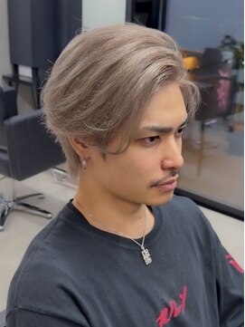 ボンド トウキョウ(BOND TOKYO) かきあげハイトーンセンターパートウルフ　メンズハイトーン渋谷