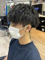 ウェイビーエフティフィフス 横浜西口(WAVEY ft.fifth)&nbsp;横浜波巻きパーマツイスパツイストスパイラルパーマ緩め弱め30代