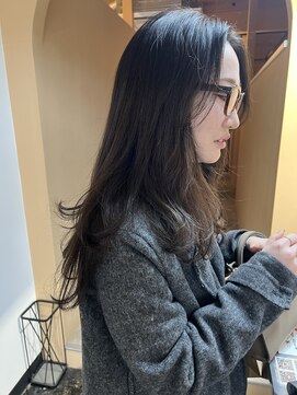 モクレン(mokuren.) ロングレイヤースタイル