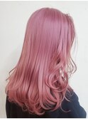 くすみピンクベージュ大人ピンクくびれレイヤーハッシュカット