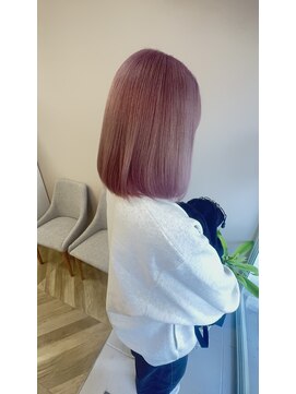 モナルダ(Monarda) 10代20代30代韓国風/髪質改善カラー【岡山】