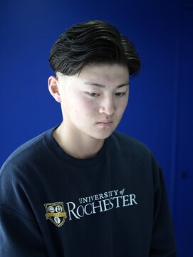 ボブ 小松(BOB) 10代20代メンズカットニュアンスパーマフェードカット