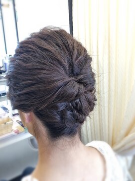 ロアールアオイ(LOAOL AOI) 【すっきりアップ】ヘアセットもLOAOLにお任せください♪