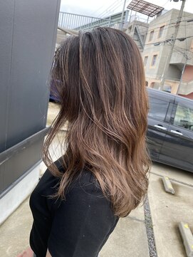 ウォーカーズ(WALKERS) バレイヤージュ履歴に＋ハイライトデザイン