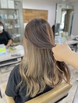 アジールヘア 所沢プロペ通り店(agir hair)&nbsp;インナーカラーホワイトベージュロング所沢新所沢
