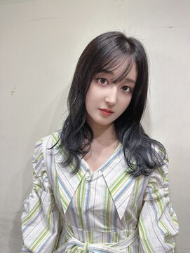 サロンドミルク 原宿(salon de MiLK) 【salon de MiLK 原宿】おしゃかわいいブルーシルバー