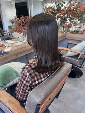 ティティ(TiTi) ツヤ感 マロンブラウン[TiTi_福田りの]