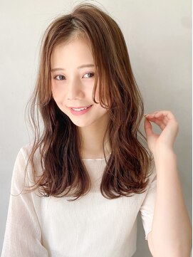 レア 表参道(L'ea) 黒髪クラゲヘアーオリーブグレー小顔ココアベージュ