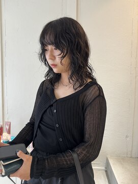 ヒカリスナカザキアンド(HIKARIS nakazaki &) ミディアムレイヤーパーマ