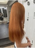 ハイトーンカラーミディアムレイヤーカットミルクティーベージュ