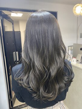 エトラ 渋谷店(etora) 小顔 フェミニンロング カーキグレージュカラー 似合わせカット"