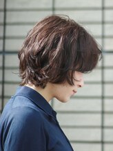 スーベニア(souvenir) くせっ毛ショート/ゆるふわ/大人ヘア/前田