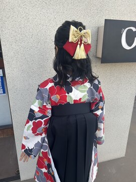 チーモ ハッピー ヘア メイク(CheeMo happy hair make) 女性らしいハーフアップスタイル＋はかまの着付け