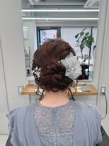 バルベストーキョーサウス(BARBES TOKYO SOUTH)&nbsp;後毛ありの編み込みアップ【清板】