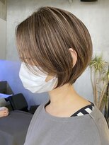 エリマ 横浜西口(elima)&nbsp;ショートボブ横浜西口顔周りレイヤーイルミナカラーグレージュ