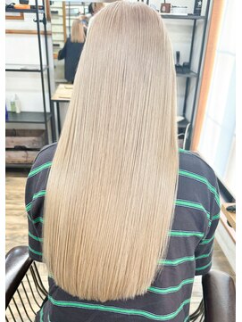 ラウラアンドロー(LAURA&RO) 【ホワイトベージュ】