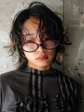 シオン(shion) デザインカラーミディアムショートおくれ毛_F1087