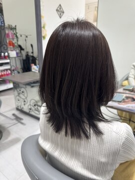 アンブレラ(umbrella) 乾かすだけで決まる大人キレイめウルフ