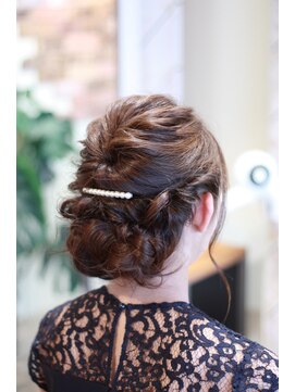 ラ・メール(La Mer) くるりんぱねじねじアレンジ