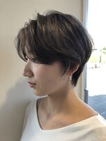 えぃじぇんぬヘア(Hair) ハンサムショート、地毛風ハイトーン