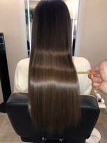 アールサロン アオヤマ(Rr SALON AOYAMA)&nbsp;プラチナミネコラストレート