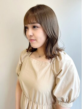 クイントネオリーブ 自由が丘正面口店(quint:neolive) 斜めバング/グレージュカラー/シルキーベージュ/自由が丘