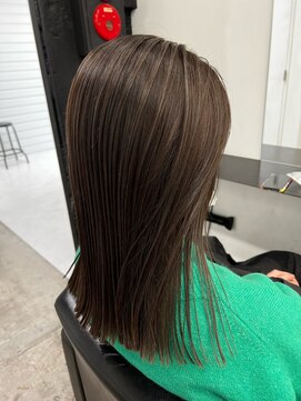 ココ 本八幡(KOKO) ★デザインカラー/レイヤーカット/ウェットヘアオリーブベージュ