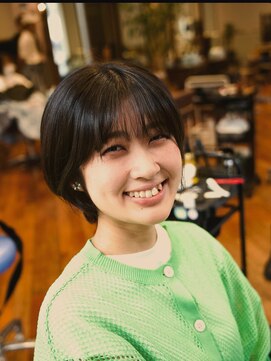 ビュートリアム 梅田(BEAUTRIUM) カジュアルショート/10代/20代/30代