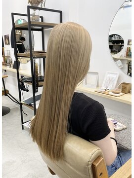 シャイバイブランチ(shy by branch) お客様スタイル×ハイトーンベージュ【良太】