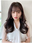 美髪イヤリングカラーミニウルフ外ハネボブくびれヘア