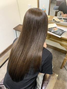 ガルボ ヘアー(garbo hair) 髪質改善 10代 20代 30代 ストレート オイルストレート 艶髪