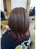 ベージュ×ボルドー