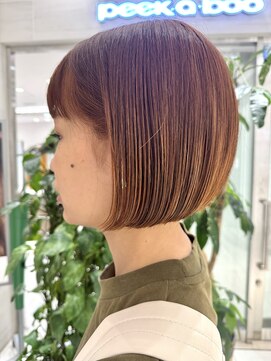 ピークアブー アヴェダ ギンザシックス(PEEK-A-BOO AVEDA GINZASIX) オレンジボブヘア 前下がりボブ 耳掛けスタイル 乾かすだけ