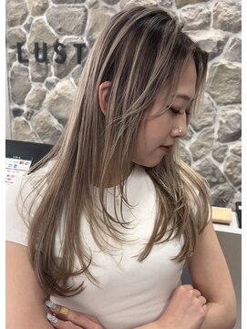 リュストル 町田(LUSTRE) ブロンドバレイヤージュ