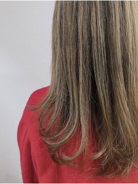 白髪ぼかしカラー