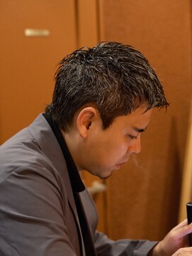 ダウバーバーショップ 銀座(DAU BARBER SHOP) 大人スパイキーショート