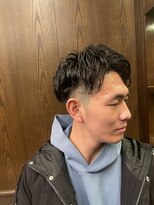 ザバーバー 青山(THE BARBER) フェザーショートツーブロック