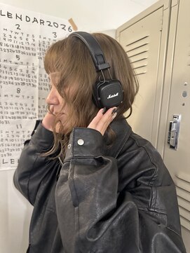 トナリ(tonari) ブリーチなしオリーブ◎ダブルカラー