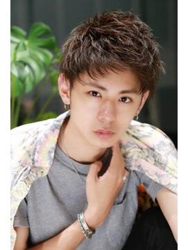 リップスヘアー 銀座(LIPPS hair) セミウェットワイルドアップバングモヒカンサイドパートショート