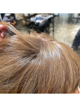 ニール(Neale.) ナチュラルベージュ