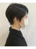 黒髪×ショート