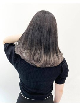 シエスタ バイ アンブルリュクス(siesta by amble luxe) ホワイトベージュグラデーション