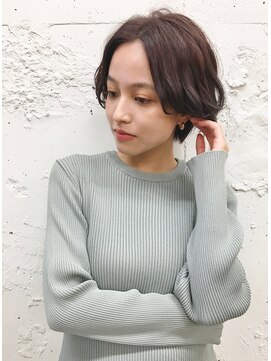 オペラ(OPERA by BALLET HAIR) 大人ショート 前下がりショート  20代30代40代