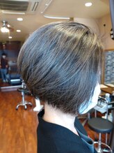 ヘアーリゾートカタカタ Hair Resort kata‐kata 前下がりボブ