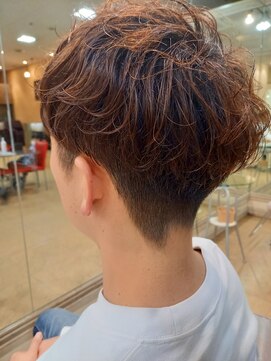 シャンプーボーイ くせ毛ツーブロック